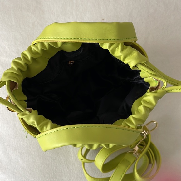 Handbag - Picture 2 of 2